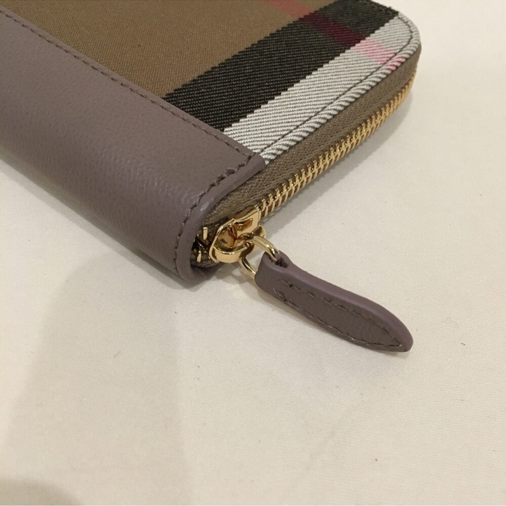 NWOT Burberry Brown Purple Long Leather Wallet - Picture 6 of 10